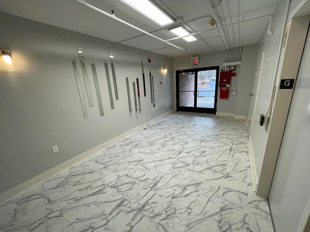 PRIME OFFICE SPACE FOR LEASE-MARIETTA, GA: 1900 Leland Dr SE, Marietta, GA 30067